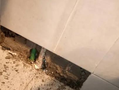 兴化楼顶漏水维修公司分享下修复水管漏水的几种小方法